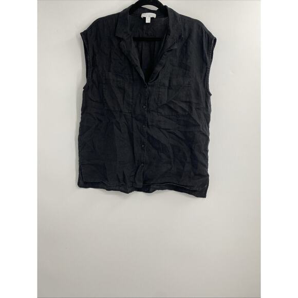 Black Sleeveless Button-Up Tank Top - Picture 1 of 5